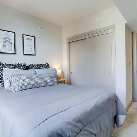 Amazing 2Br Apartment At Crystal City Arlington Eksteriør bilde