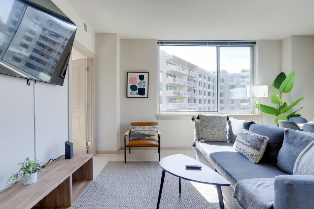 Amazing 2Br Apartment At Crystal City Arlington Eksteriør bilde