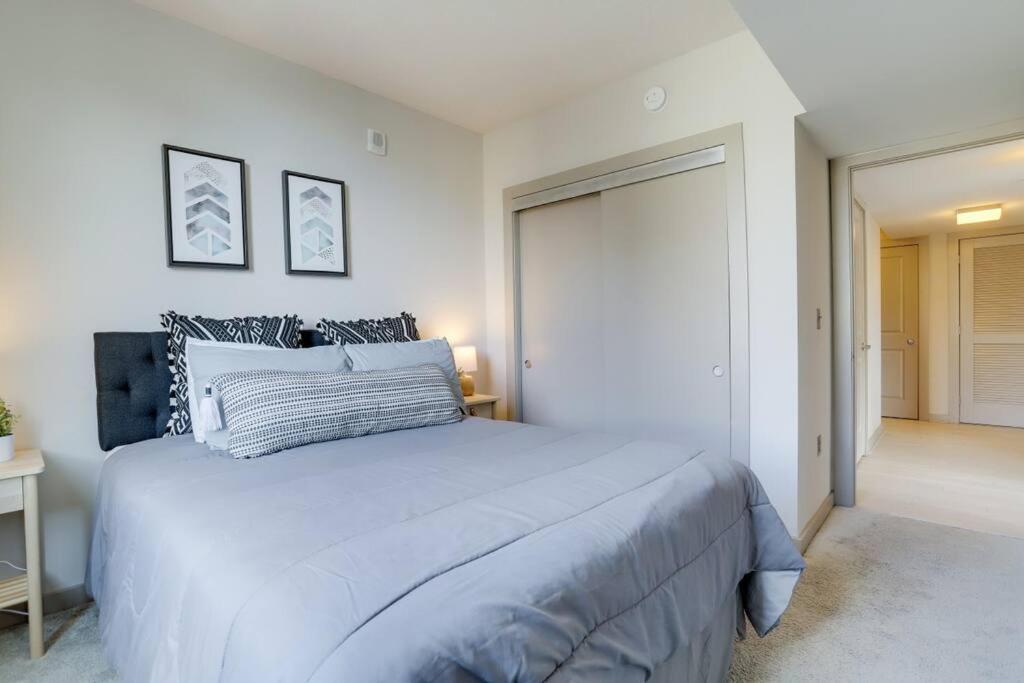 Amazing 2Br Apartment At Crystal City Arlington Eksteriør bilde