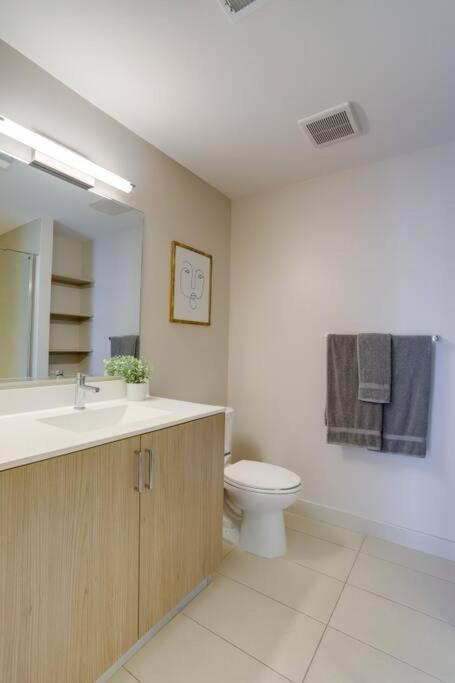 Amazing 2Br Apartment At Crystal City Arlington Eksteriør bilde