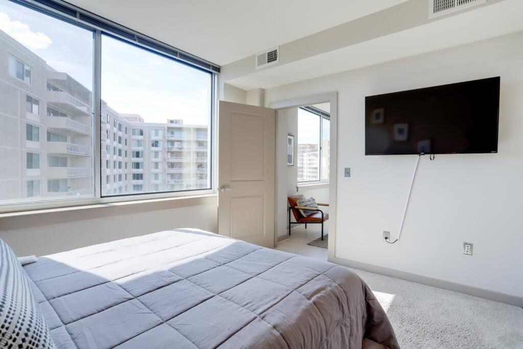 Amazing 2Br Apartment At Crystal City Arlington Eksteriør bilde