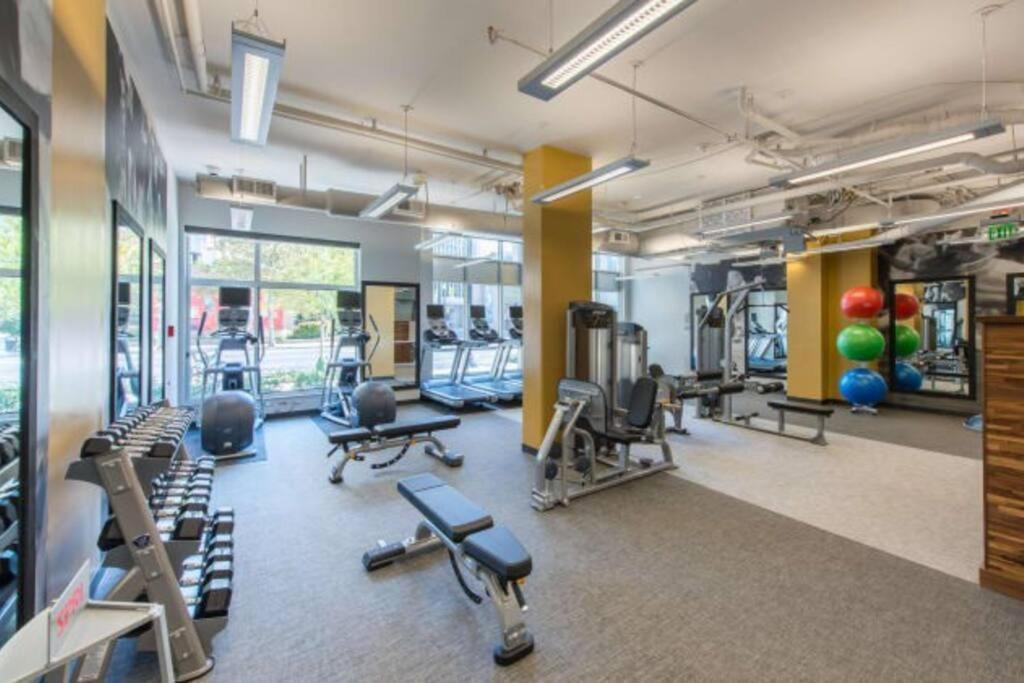 Amazing 2Br Apartment At Crystal City Arlington Eksteriør bilde