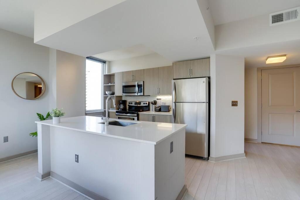 Amazing 2Br Apartment At Crystal City Arlington Eksteriør bilde